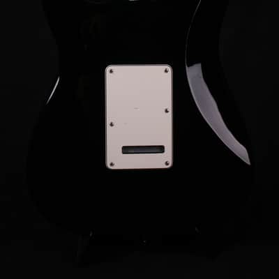 Fender Player Series Strat PF - BLK image 9