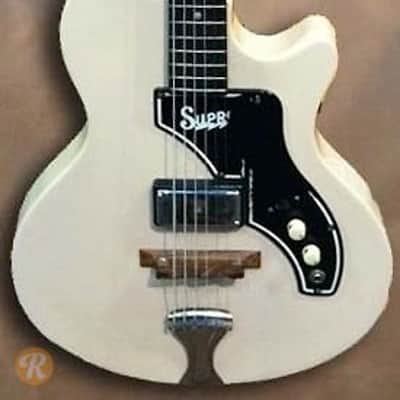 Supro Kingston White 1961
