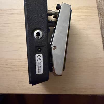Dunlop JH-1D Jimi Hendrix Signature Cry Baby Wah 2011 - Present - Black image 4