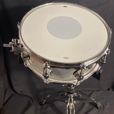 DW - 5x14" Designer Series Clear Acrylic Snare Drum 2000 image 12