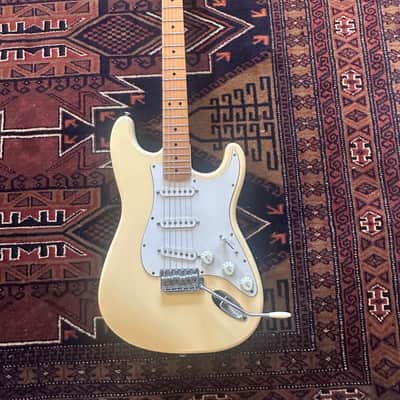 Fender Tex Mex Stratocaster 1995 - Yellow