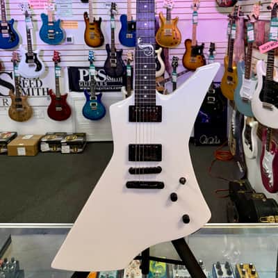 ESP LTD James Hetfield Signature Snakebyte Electric with Case Pre Owned image 5