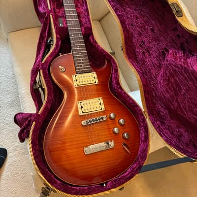 Dean Zelinsky LaVoce 2017 - Amber burst flame image 4