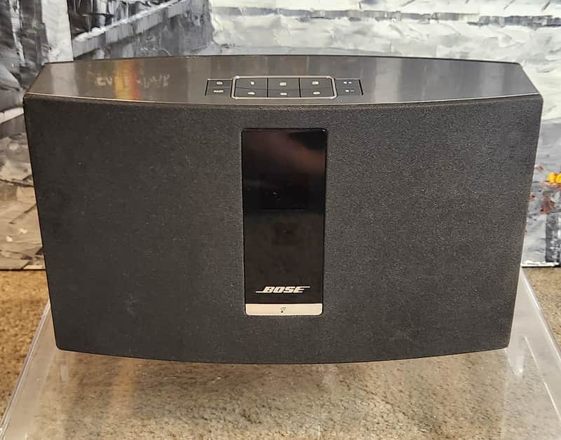 Bose Bose SoundTouch 20 is a compact wireless speaker 2015 - Black imagen 1