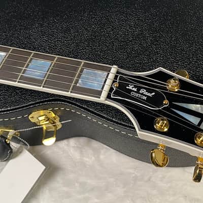 NEW! Gibson Les Paul Custom - Alpine White - Ebony Board - Authorized Dealer - 10lbs - G06473 image 6