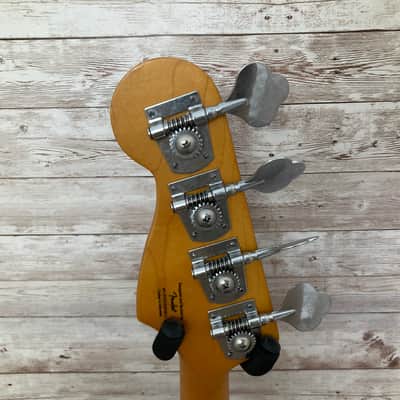 Used Squier 40th Anniversary Vintage Edition Jazz Bass image 11