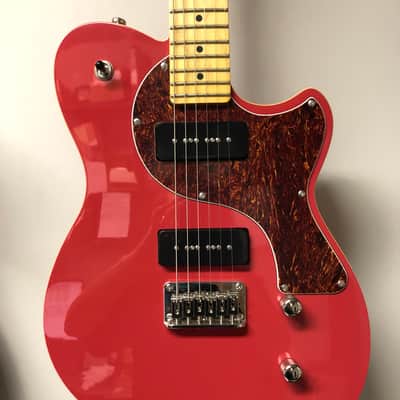 Sublime Guitars Tomcat -   Red image 1
