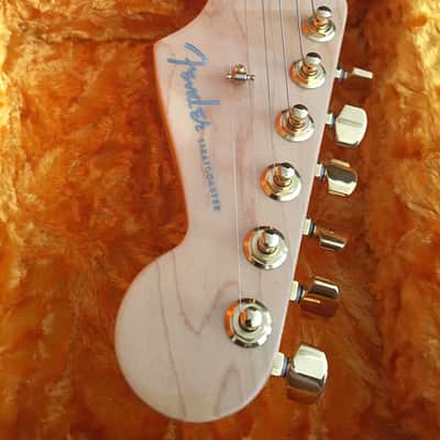 Fender 50th Anniversary American Deluxe 1954 Reissue Stratocaster Limited Edition image 4