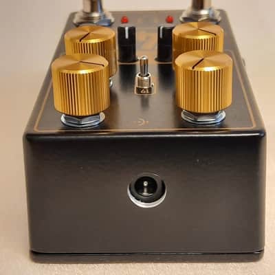 Tsakalis Audioworks ROOM #40, Marshall™ "Mojo in a Box" image 8
