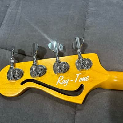 Jazz Bass 2010 - Black image 8
