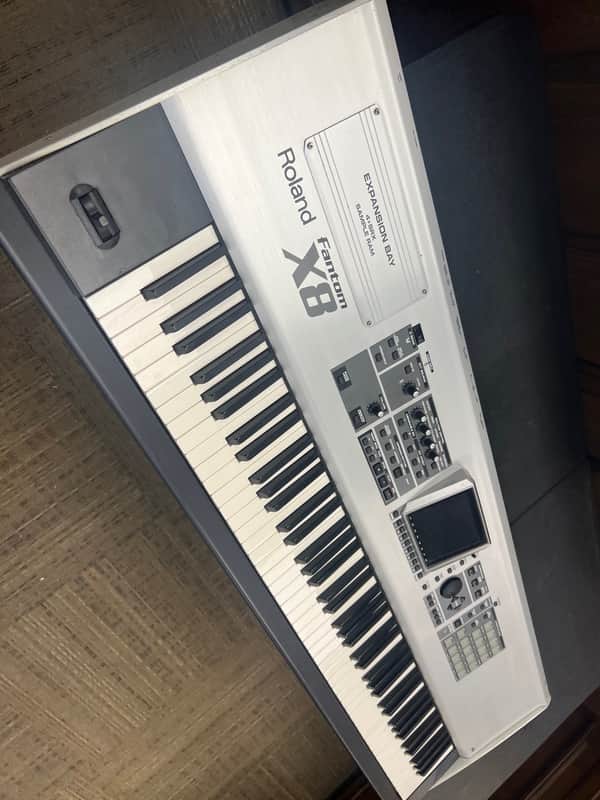 Roland Fantom-X8 Fully Weighted 88-Key Workstation Keyboard | Reverb