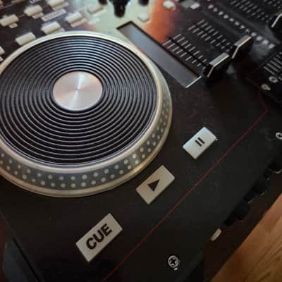 American Audio VMS4.1 4-Channel MIDILOG DJ Controller 2010s - Black image 3