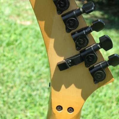 USA Kramer Pacer Deluxe 1985 Candy Apple Red schaller pups floyd rose with freedom hard case image 15