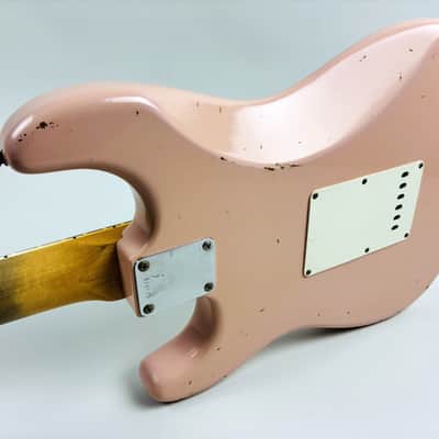 Fender Custom Relic Stratocaster 1965. Let's Play House. 2010 - Shell Pink image 5