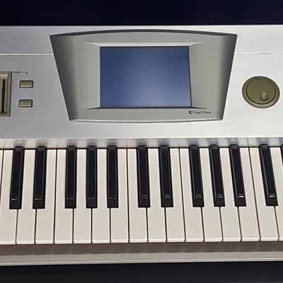 Korg Trinity 61 key polyphonic workstation 1990's - Silver/Grey image 3