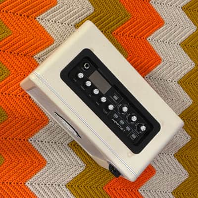 Mooer Hornet Amplifier - Solid Living Room Amp! - image 3