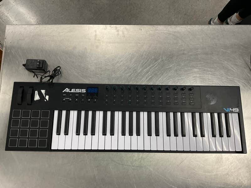 Alesis VI49 USB MIDI Keyboard / Pad Controller 2010s - Black image 1