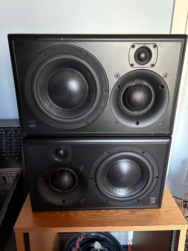 ATC SCM25 2020 - Black image 1