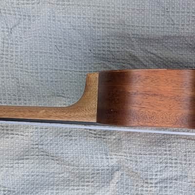 Teton TC003E Mahogany Concert Ukulele w/Electronics Natural image 4