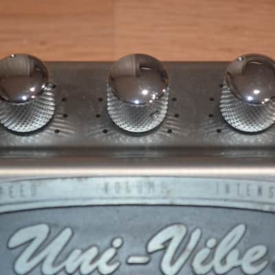 Dunlop UV-1 Uni-Vibe Chorus/Vibrato image 10
