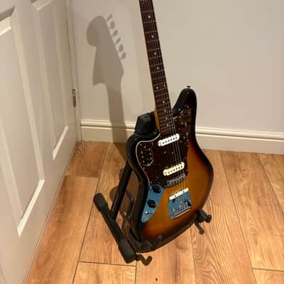 Fender Japan '62 Reissue Jaguar (JG-66) Left-handed - 2006-2008 Sunburst w/ Hard Case image 11
