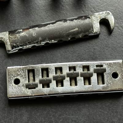 1973 Gibson Harmonica Bridge mit Aluminium Tailpiece Set image 2