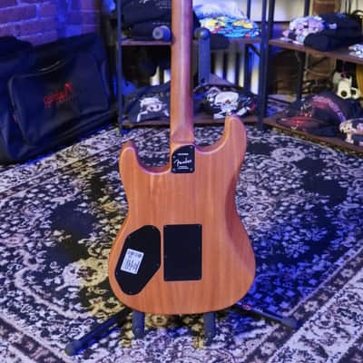 Fender Acoustasonic Stratocaster Shop Exclusive Shell Pink image 4