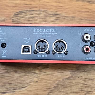 Focusrite Scarlett 2i4 2nd Gen image 4