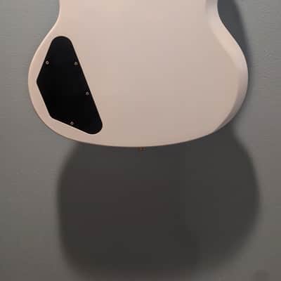 Epiphone SG Custom 2025 - Present - Alpine White image 2