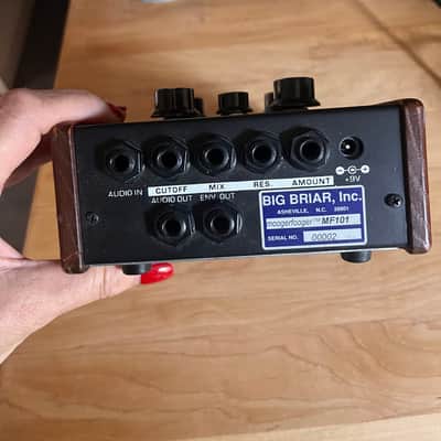 Immagine Big Briar Moogerfooger MF-101 Lowpass Filter 1998 - Black with walnut wood sides - 7