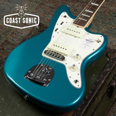 2025 Fender Traditional Late 60s Jazzmaster w/matching headstock Made in Japan Ocean Turquoise image 5