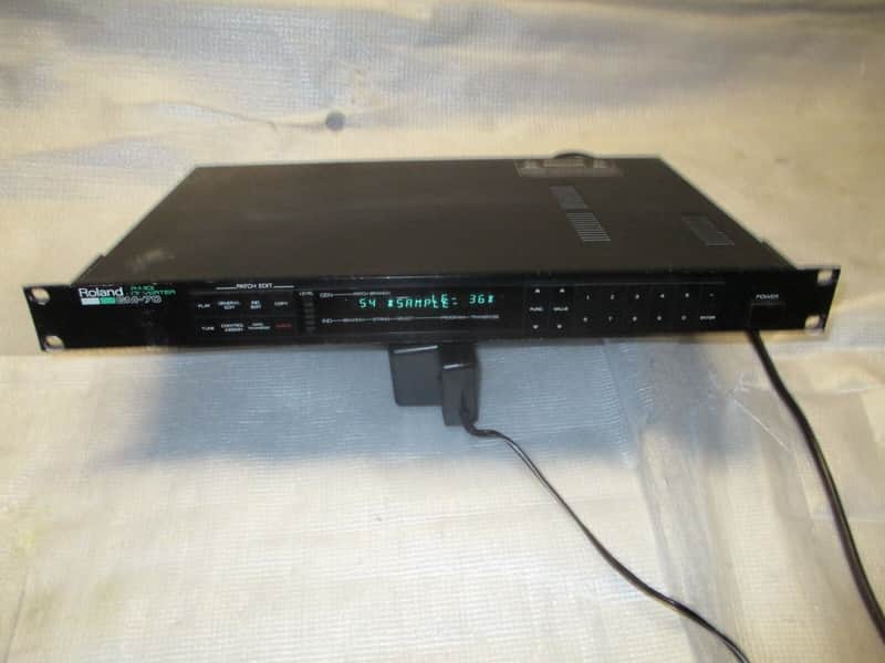 【レア品】Roland GM-70 ギターMIDIコンバーター Roland Gm 70 Guitar Midi Converter Module | Reverb