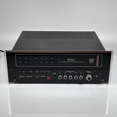 McIntosh C31V Audio/Video Control Center image 9