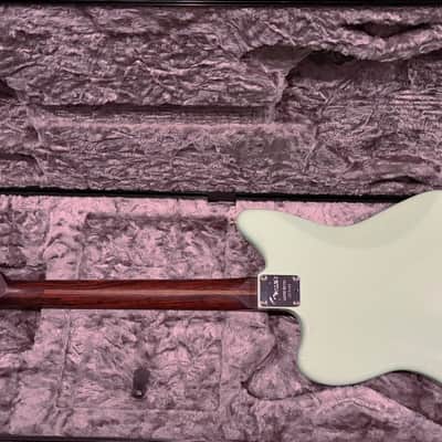 Fender Limited Edition American Professional Jazzmaster with Rosewood Neck 2019 - Surf Green image 4