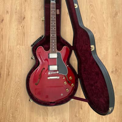 Gibson ES 335 Early 2000 - Red image 1