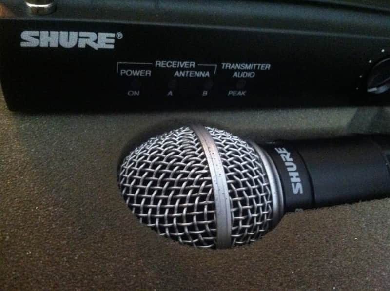 Shure SM 58 Wireless T2 Vocal Artist Transmitter with T4N Diversity Receiver 2000's Black image 1