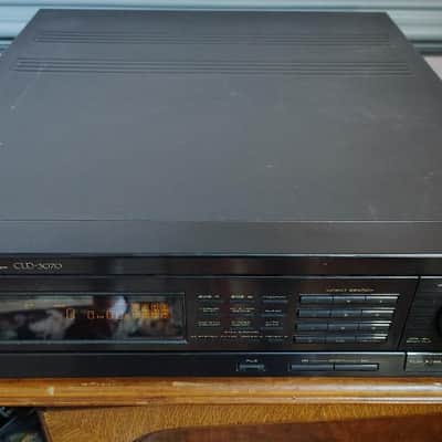 Pioneer CLD 3070 laser disk player in excellent condition, serviced - 1990's image 3