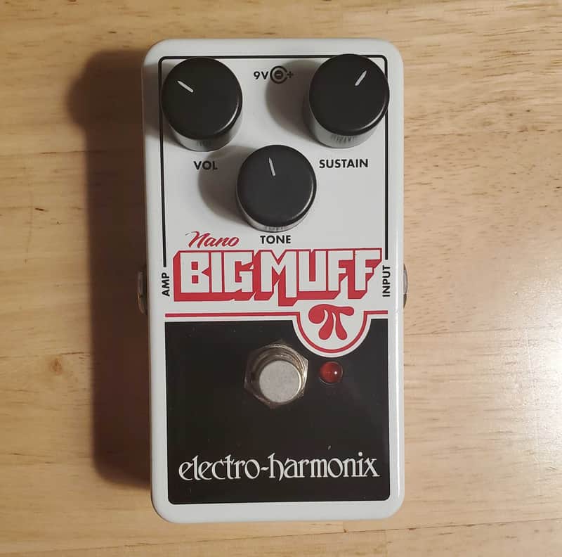Electro-Harmonix Nano Big Muff Pi Distortion / Sustainer 2013 - Present - White / Black / Red image 1