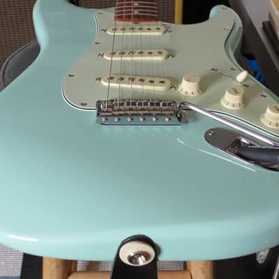 Surf Green Fender Vintera '60s Stratocaster (2020) w Pau Ferro Fretboard 2019 - 2023 image 8