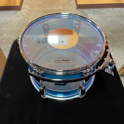 Ludwig Vistalite 50th-Anniversary Pro Beat 3-Piece Shell Pack with Matching Snare Drum; Blue/Clear/Blue image 4
