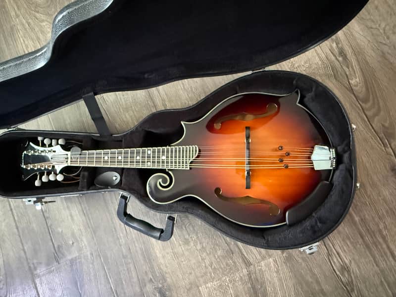Eastman MD515 F-Style Mandolin