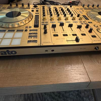 Immagine Pioneer DDJ-SZ2-N 2017 - Gold - 2