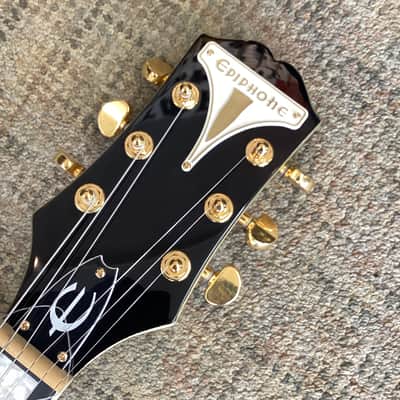 Epiphone Uptown Kat ES in Emerald Green Metallic image 4
