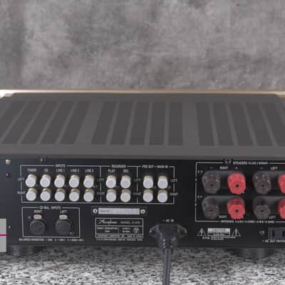 Accuphase E-270 Integrated Stereo Amplifier in Excellent Condition w/ Remote image 12