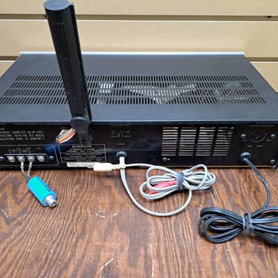 Vintage Pioneer TX-710 Synthesized Stereo FM Tuner (1980) image 2