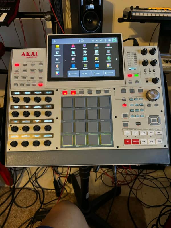 Akai MPC X Special Edition Standalone Sampler / Sequencer 2023 - Present - Grey image 1