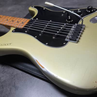 1979 Fender Stratocaster 25th Anniversary Porsche Inca Silver over Huffy Olympic White Relic Vintage 70s American USA Strat Electric Guitar Special Limited Edition Model FSR Heavy Road Worn Aged image 6