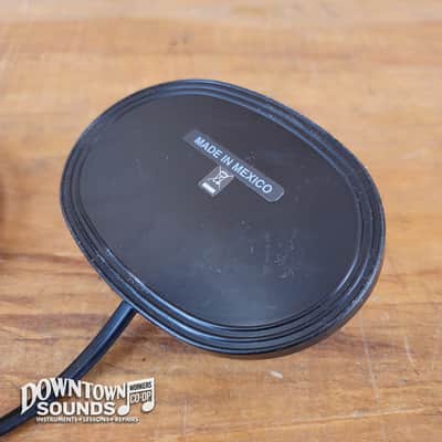 Fender 099-4058-000 2-Button Vibrato/Reverb Amp Footswitch with 1/4" Jack image 4