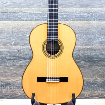 Yamaha GC42S GC Series Handcrafted Line Solid Spruce Top Classical Guitar w/Bag image 1