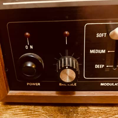 Roland Revo 30 1976 - ‘ Univibe ‘ Bild 13